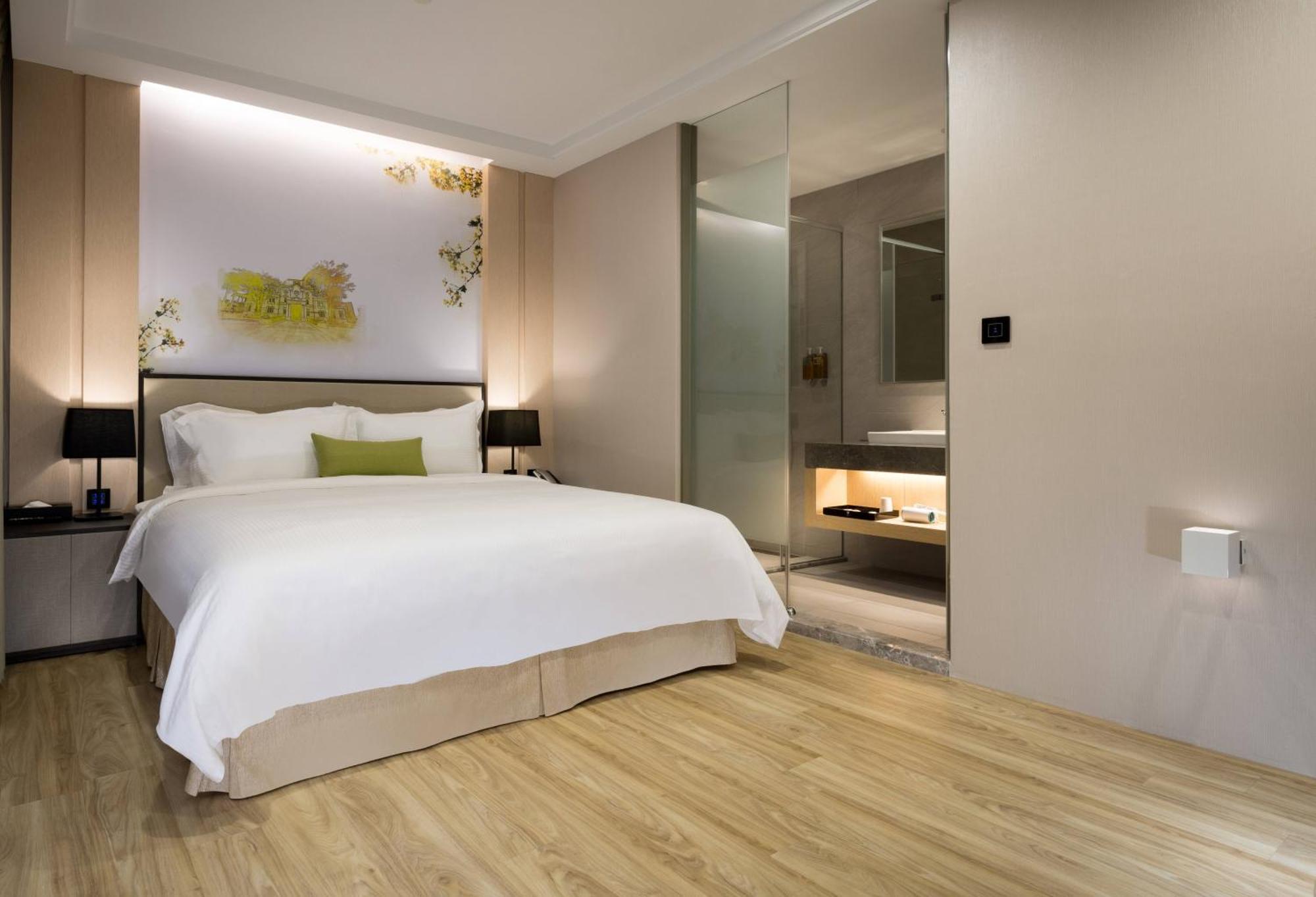Hotel 星鑽國際商旅 編號315 Tainan Esterno foto